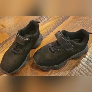 Sneakers, Little Kid Size 13.5